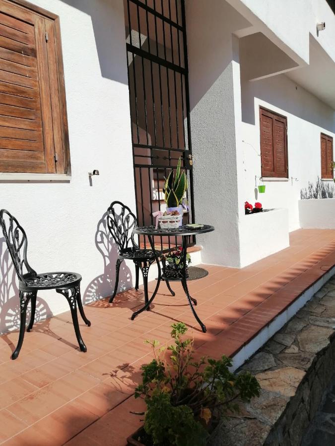 Aria Di Vacanza - Molara Loiri Porto San Paolo Экстерьер фото